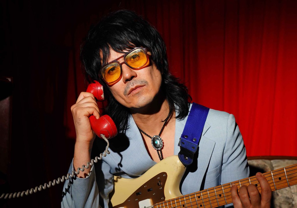 Ternura como resistencia: Vicente Jáuregui estrena el videoclip de “Ternura&nbsp;Radical”