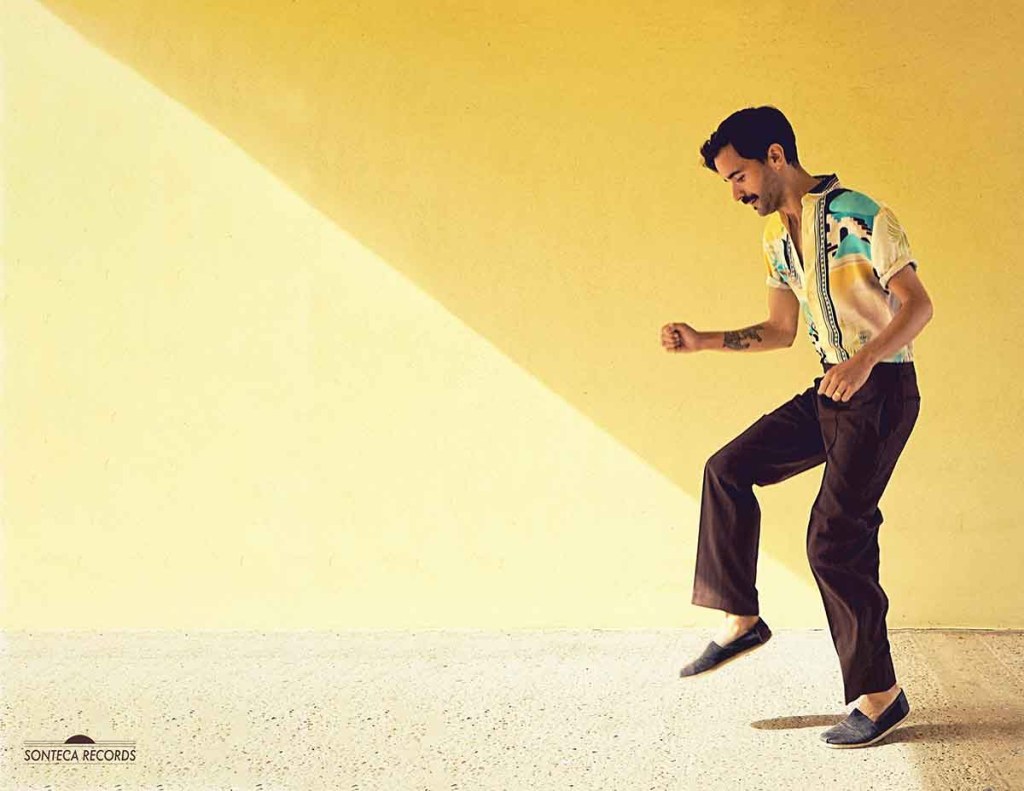 Gizmo Varillas debutará en México durante el Corona Capital 2025 con su álbum The World in&nbsp;Colour